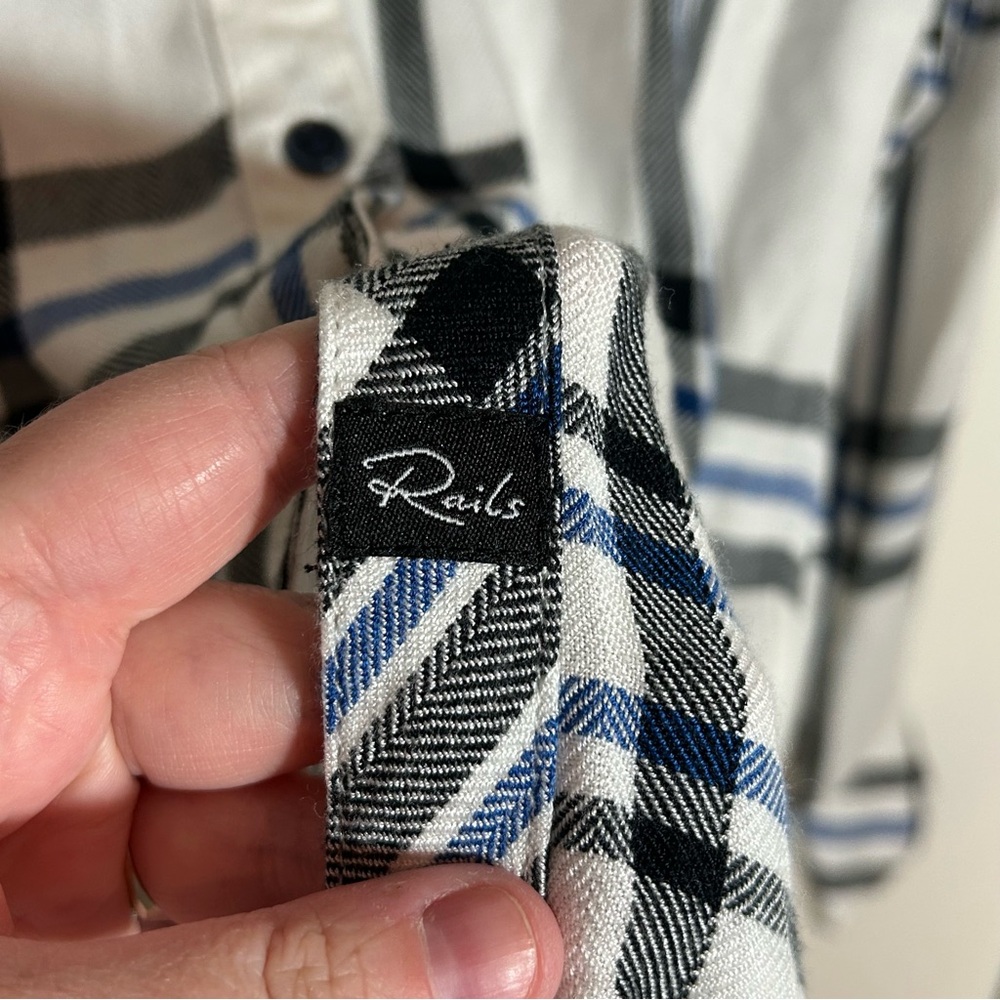 Rails plaid button down top medium - Picture 2 of 5